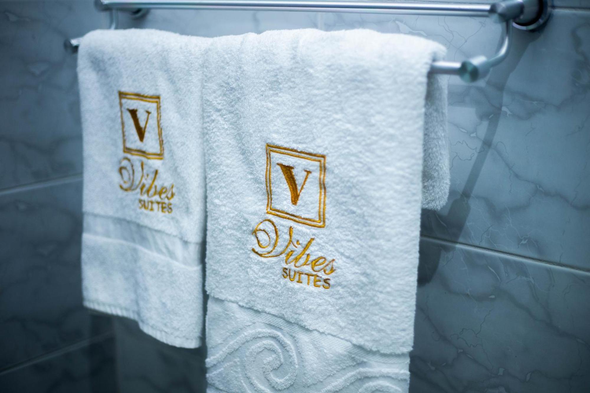 Vibes Suites Kaba ภายนอก รูปภาพ